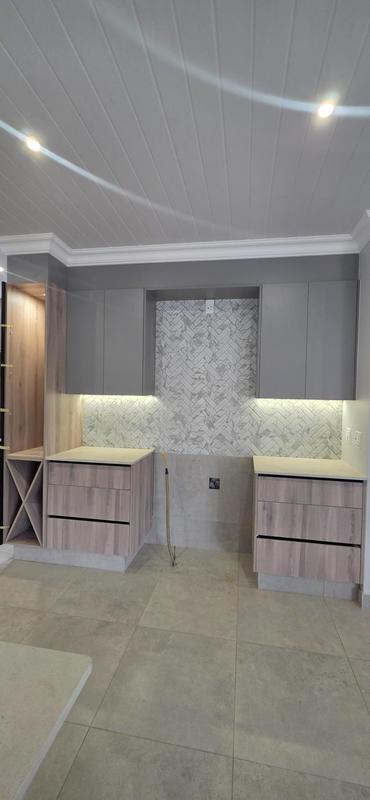 3 Bedroom Property for Sale in Outeniquasbosch Western Cape